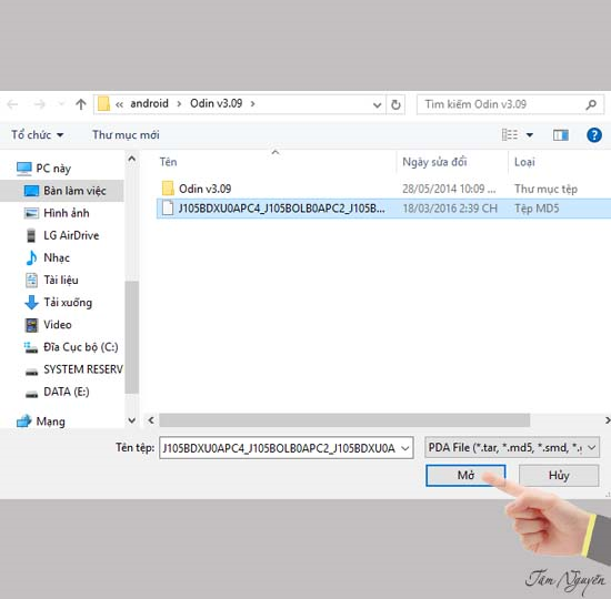 Tìm đến thư mục bản rom.